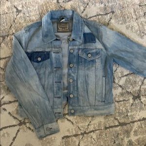 Levi’s denim jacket